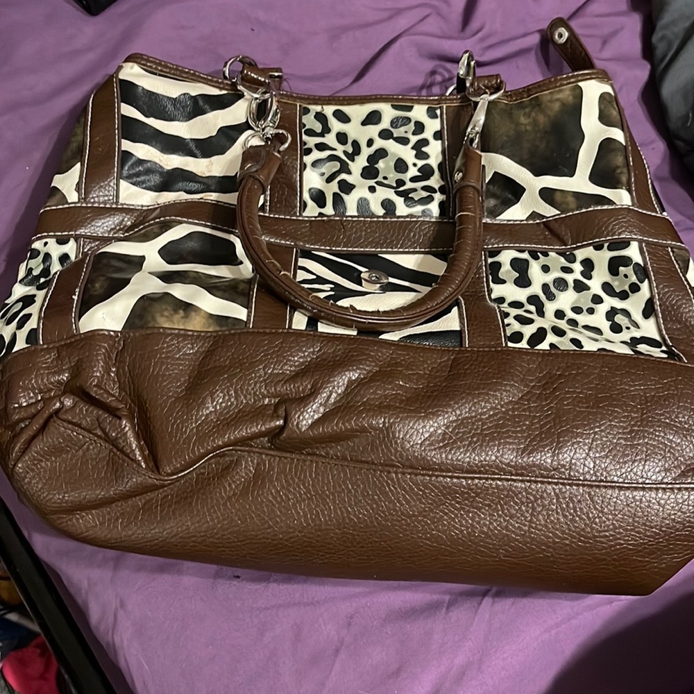 Large purse. Preloved good condition